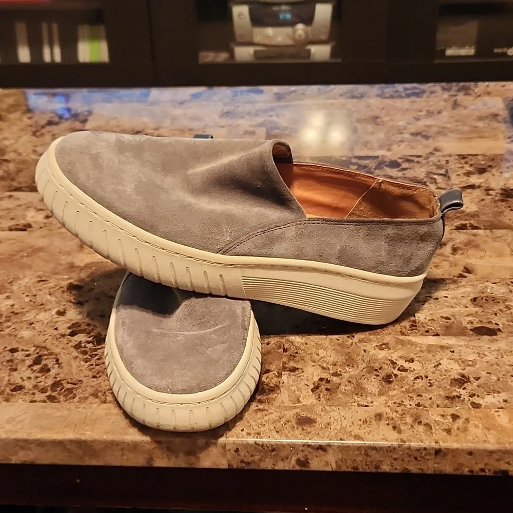 sofft potina denim grey suede womens platform shoes